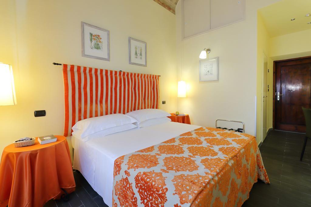 Relais Lavagnini Florence Room photo